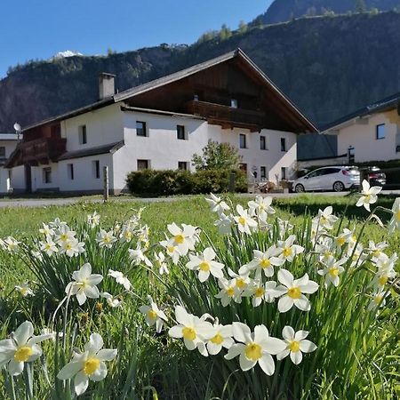 Ferienhaus Schoepf - Die Hoamat Langenfeld Luaran gambar
